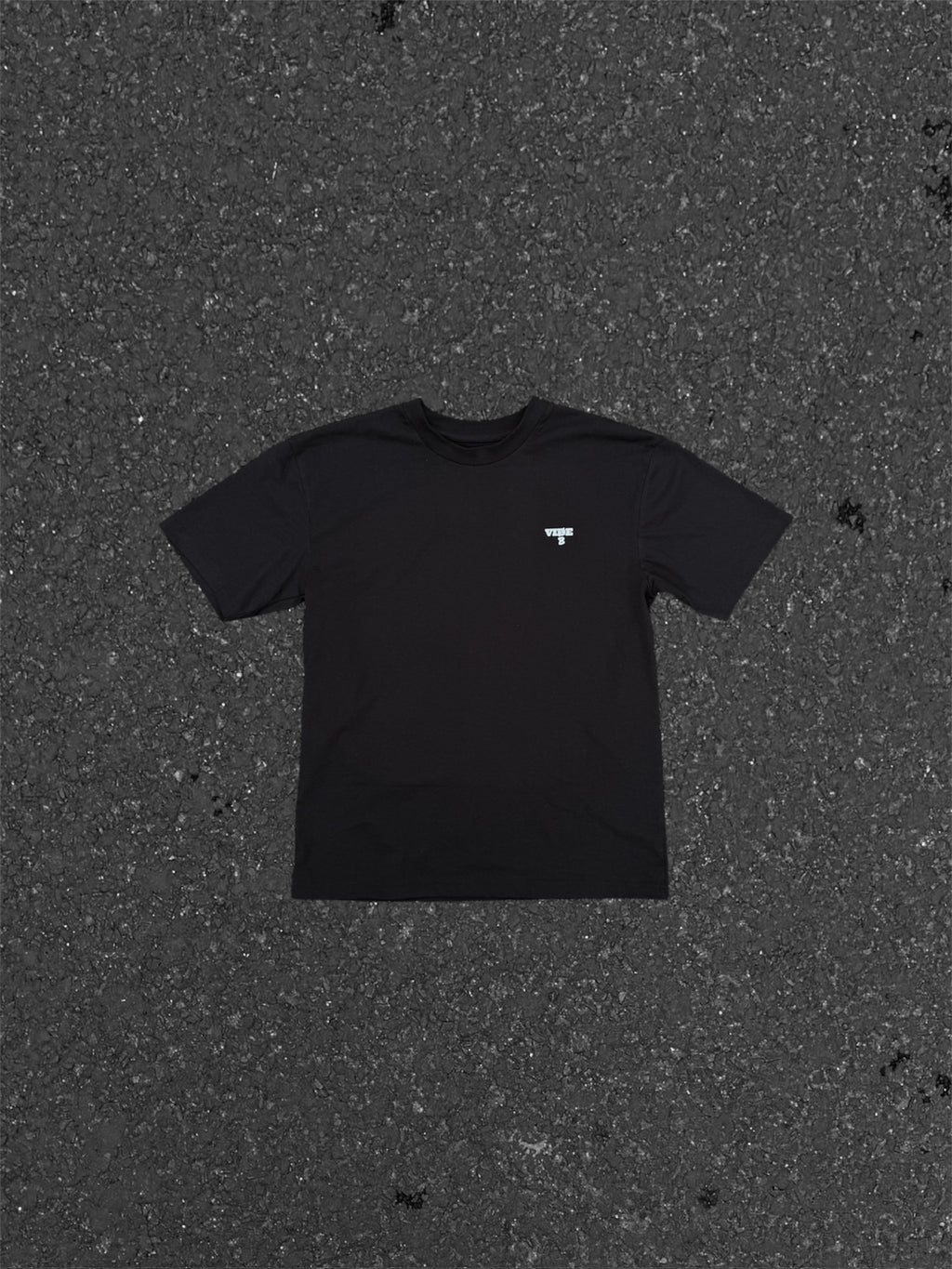 First drop BLACK TEE